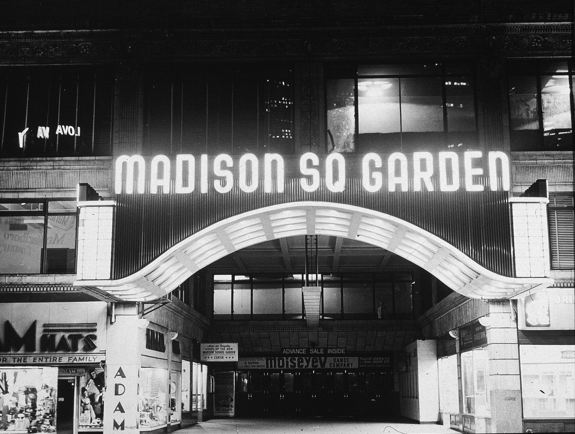 Exterior of the second Madison Square Garden building in New York City, 1940s