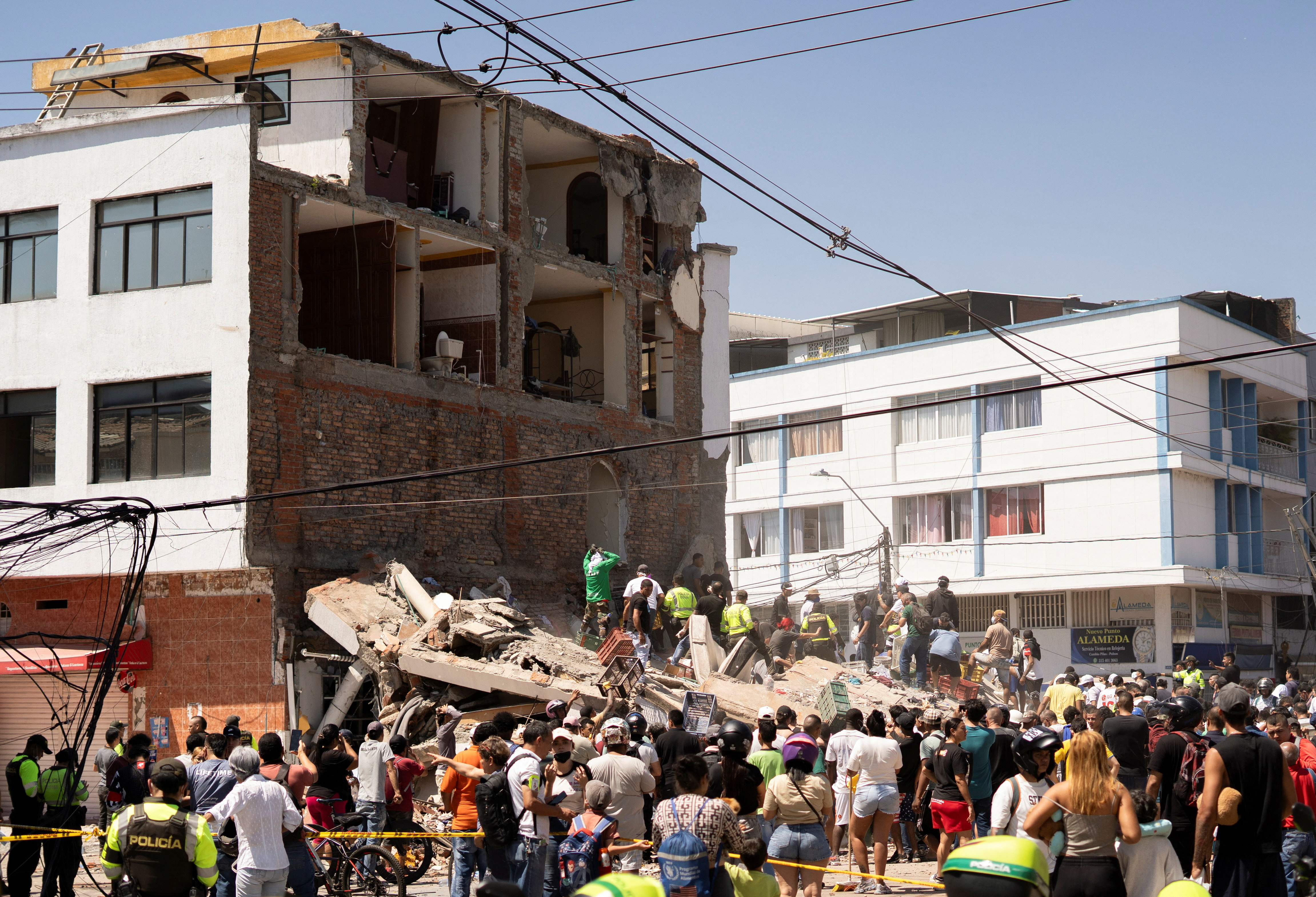 Collapsed buildings in Pereira after earthquake strikes Colombia