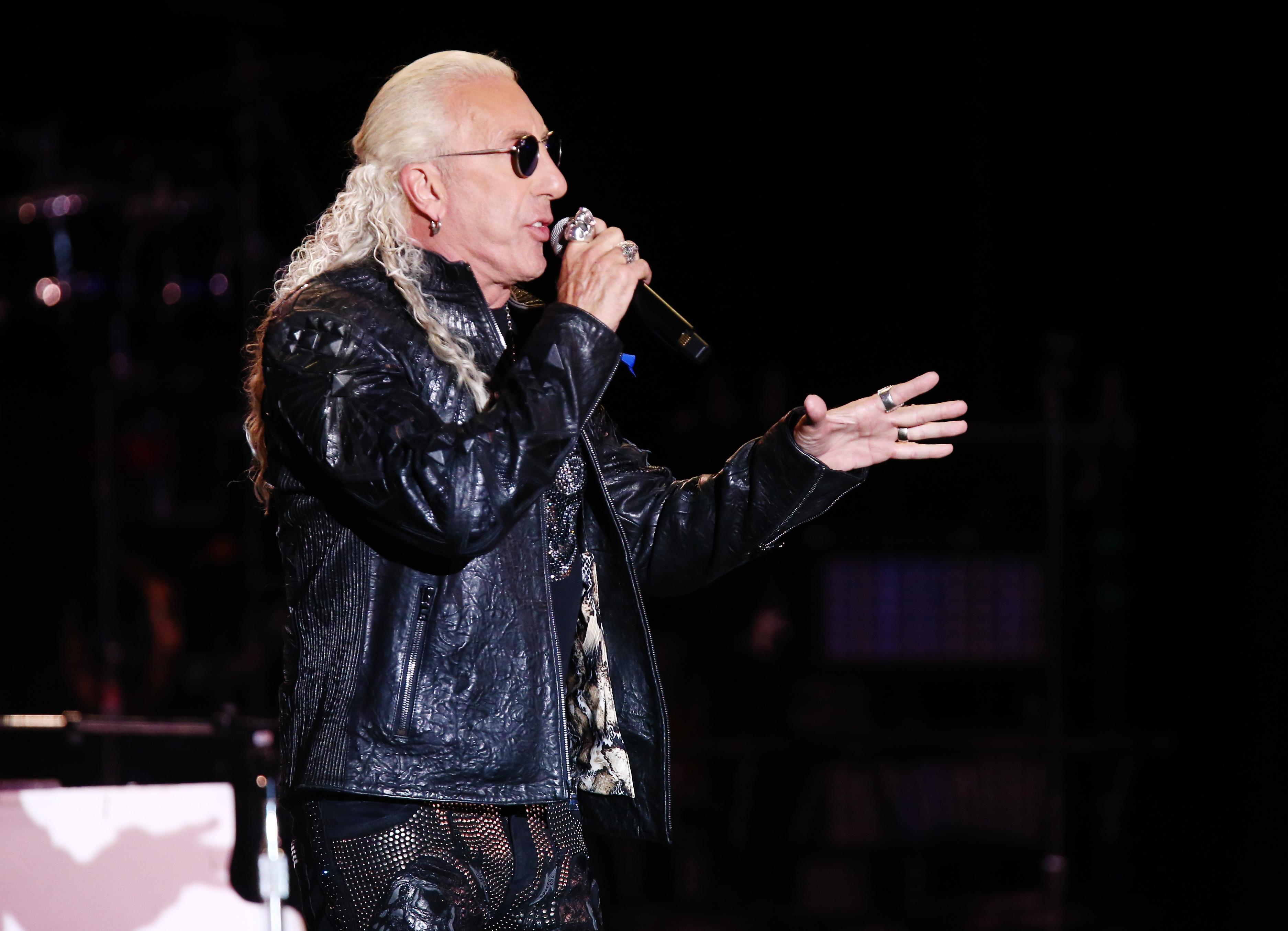 Dee Snider performing onstage at Steven Tyler's Grammy Awards viewing party at Hollywood Palladium in 2022