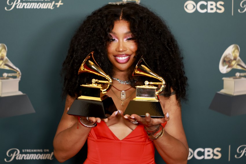 SZA Shares the DM She Received From a Fan Asking for Math Homework Help: “I Appreciate the Faith in Me”
